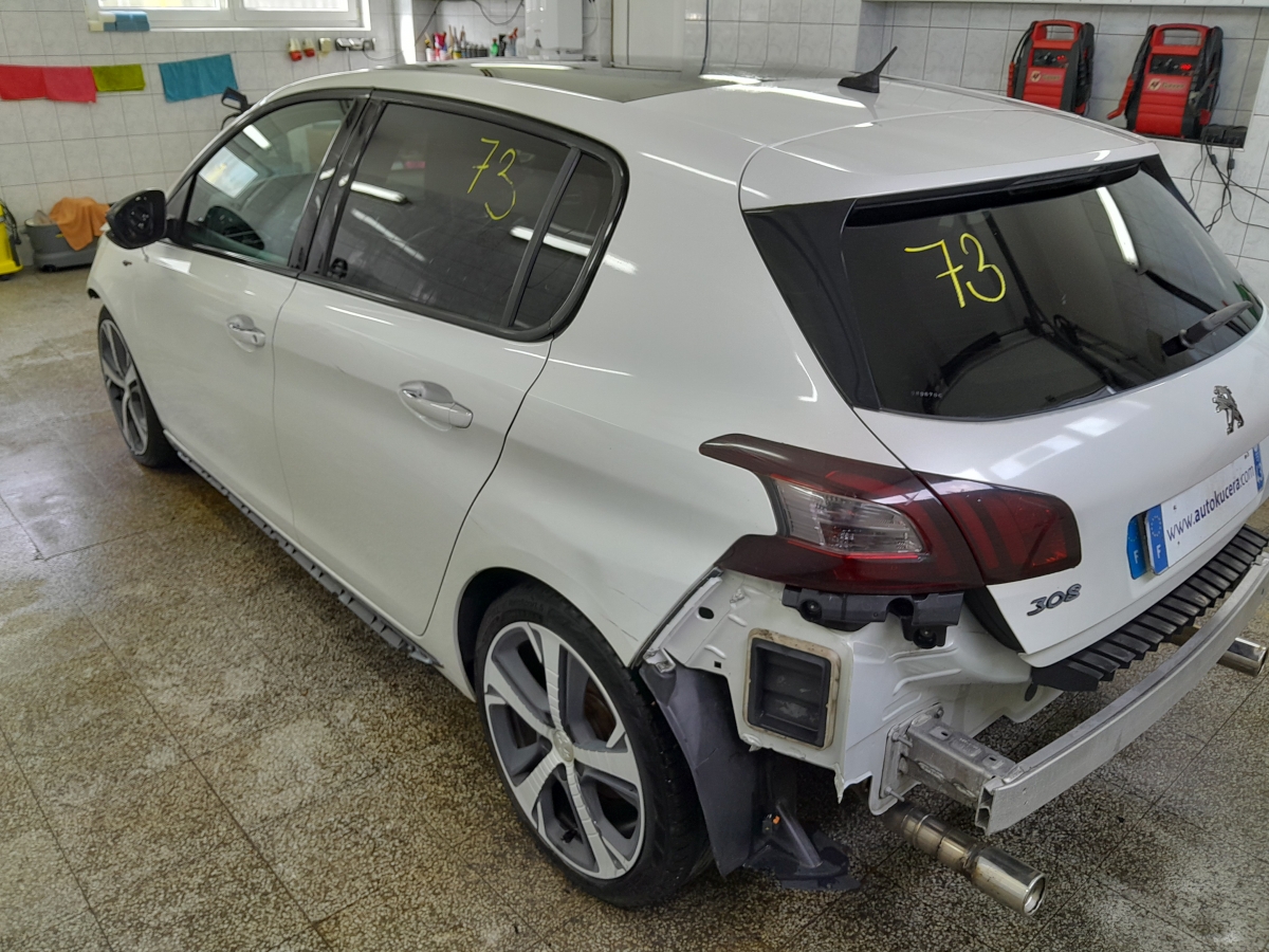 Peugeot 308 II GTline 1,6 THP 205 Autocentrum Bílovec